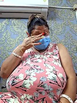 HanaSong – webcam model profile photo Image 11