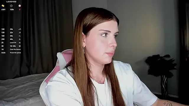 NicoleLara – webcam model profile photo Image 8