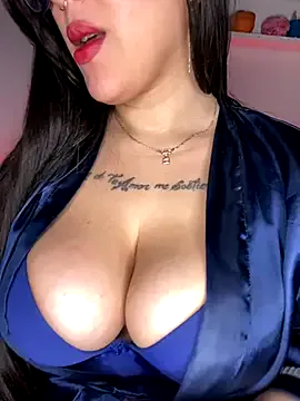 LiaBoston – webcam model profile photo Image 19