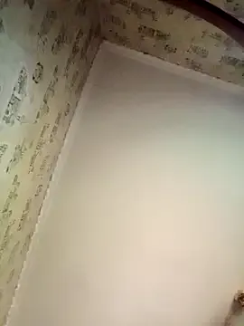 Live with KiaraDiaz on FliCam Image 4