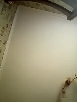 Live with KiaraDiaz on FliCam Image 8