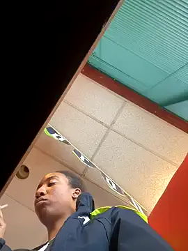 Roja__ – webcam model profile photo Image 6