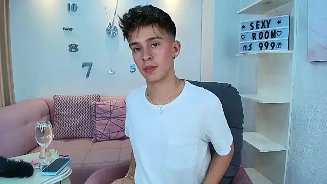 Ginebra_Belucci – webcam model profile photo Image 9