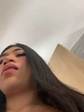 NicoleLara – webcam model profile photo Image 19