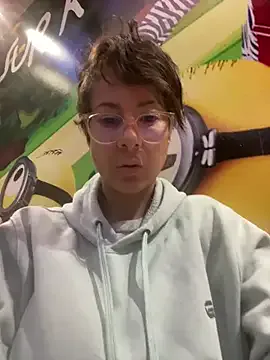 AntonellaRodman – webcam model profile photo Image 3