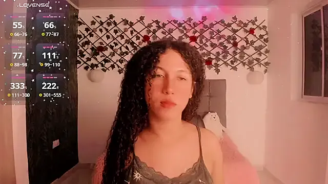 NataScott – webcam model profile photo Image 7
