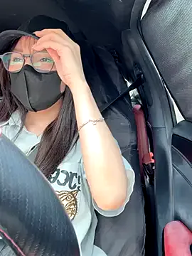 HeidiCox – webcam model profile photo Image 16