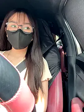 HeidiCox – webcam model profile photo Image 17