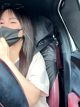 HeidiCox – webcam model profile photo Image 18