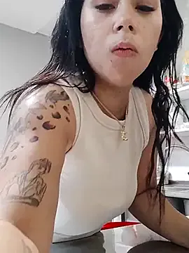 BritneyMonaco – webcam model profile photo Image 4