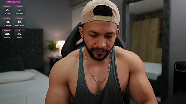 NikkiBea – webcam model profile photo Image 16