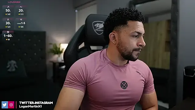 NikkiBea – webcam model profile photo Image 3