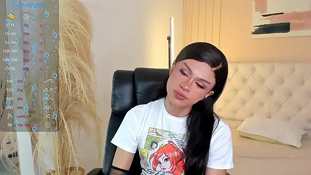 KarolBrand – webcam model profile photo Image 6