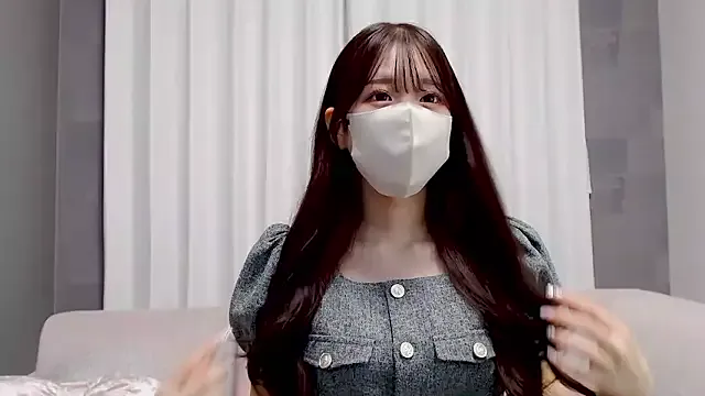 Live with Aisi-20 on FliCam Image 13