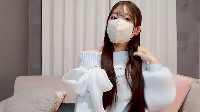 Live with Aisi-20 on FliCam Image 16