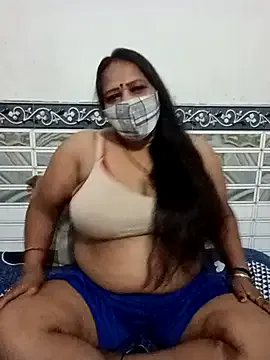 Naomii_Evans – webcam model profile photo Image 6