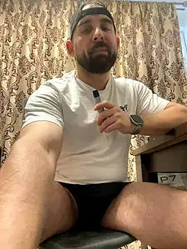 AmishHill – webcam model profile photo Image 4