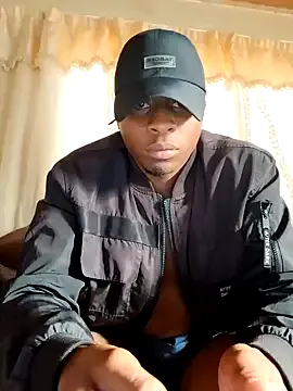 lucasmathibela – webcam model profile photo