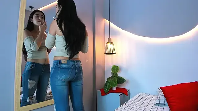 HanaSong – webcam model profile photo Image 14