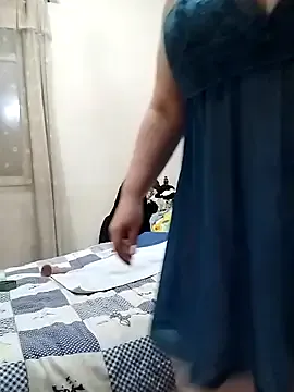 Lucia8600 – webcam model profile photo