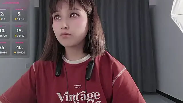 Live with LizyTailor on FliCam Image 18