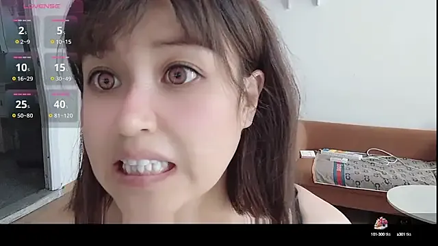 Live with LizyTailor on FliCam Image 9