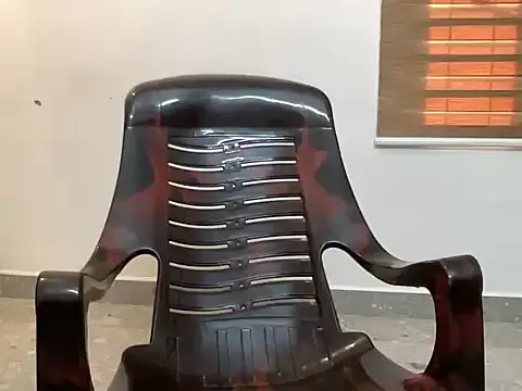 LennaVoss – webcam model profile photo Image 8