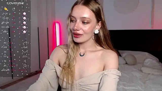 LunaticaBae Image 10