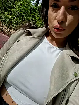 KarlaColleman – webcam model profile photo Image 3