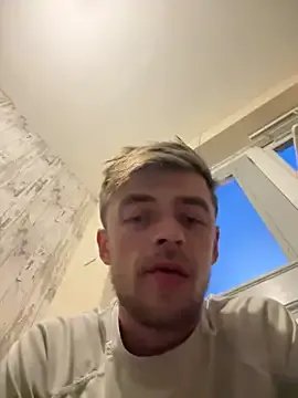 MaiaWatson – webcam model profile photo Image 3