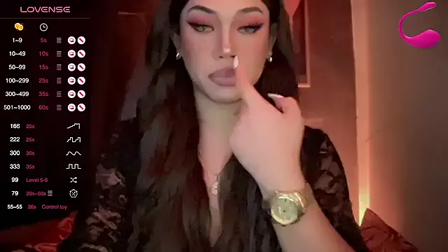 ___momo___0717 – webcam model profile photo Image 2