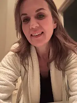 BellaPorch – webcam model profile photo Image 12