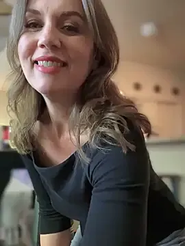 BellaPorch – webcam model profile photo Image 14