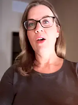 BellaPorch – webcam model profile photo Image 19