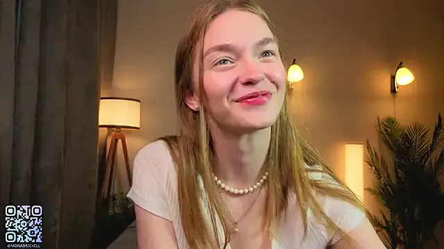 MarianFares – webcam model profile photo Image 5