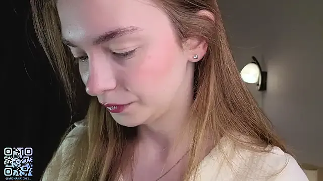 MarianFares – webcam model profile photo Image 9