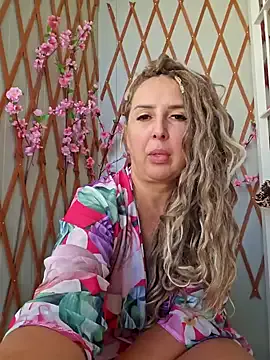 SofieLee – webcam model profile photo Image 14