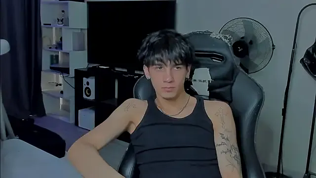 HelenSparkle – webcam model profile photo Image 13