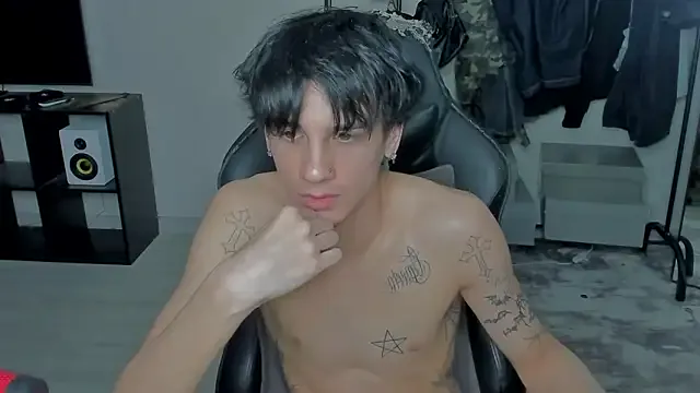 HelenSparkle – webcam model profile photo Image 3