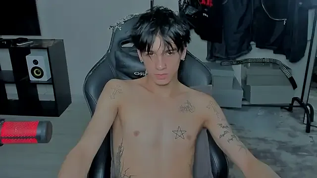 HelenSparkle – webcam model profile photo Image 4