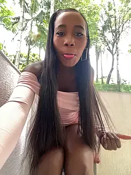 JenCampbell – webcam model profile photo Image 3