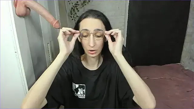 JadeyKhada – webcam model profile photo Image 13