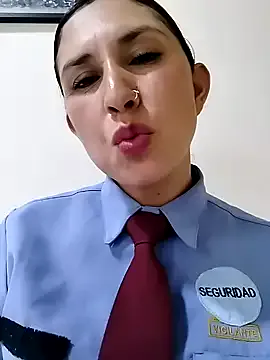 JuliettaFerrat – webcam model profile photo Image 2