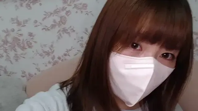 CamilaAlzate – webcam model profile photo Image 2