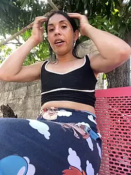 SeductiveMiahBrown – webcam model profile photo Image 5