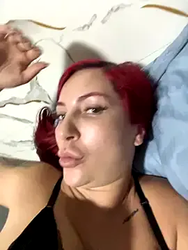 NikkyDangerr – webcam model profile photo Image 4