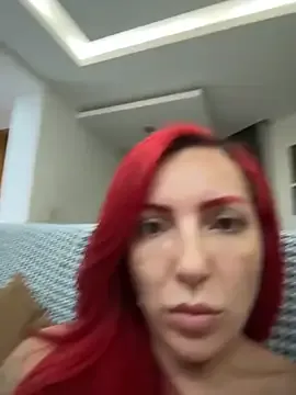 NikkyDangerr – webcam model profile photo Image 6