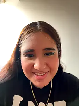 malvinawild – webcam model profile photo Image 3