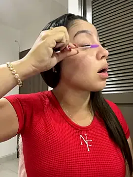 NinnaRae – webcam model profile photo Image 3