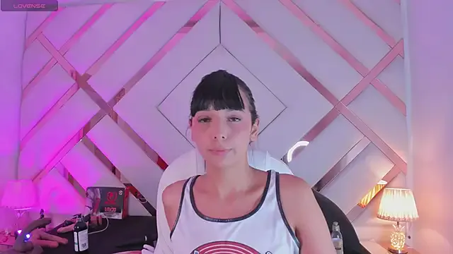 ReginaRosetti – webcam model profile photo Image 11